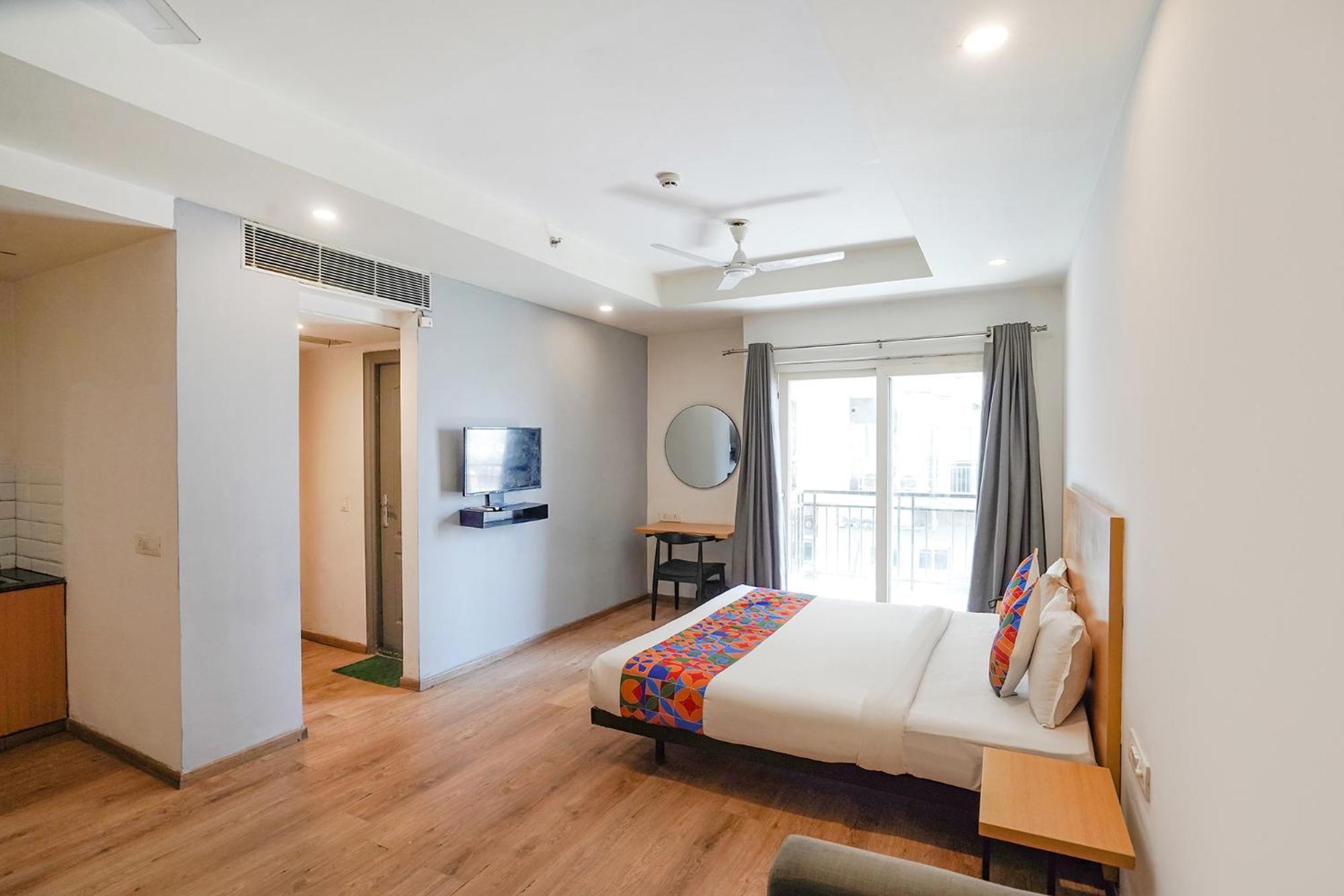 Fabhotel Prime Cloud 9 Ghaziabad Eksteriør billede
