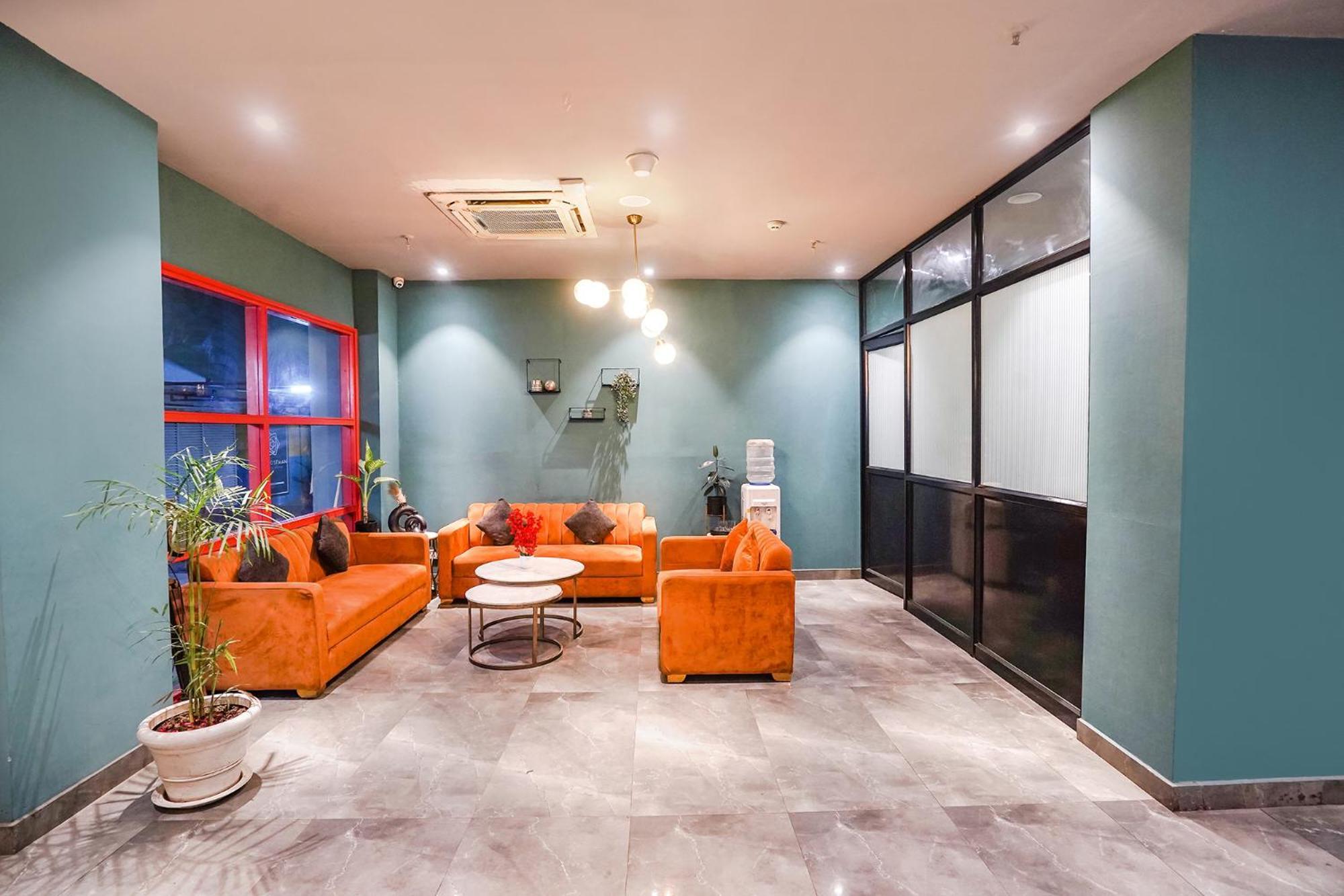 Fabhotel Prime Cloud 9 Ghaziabad Eksteriør billede