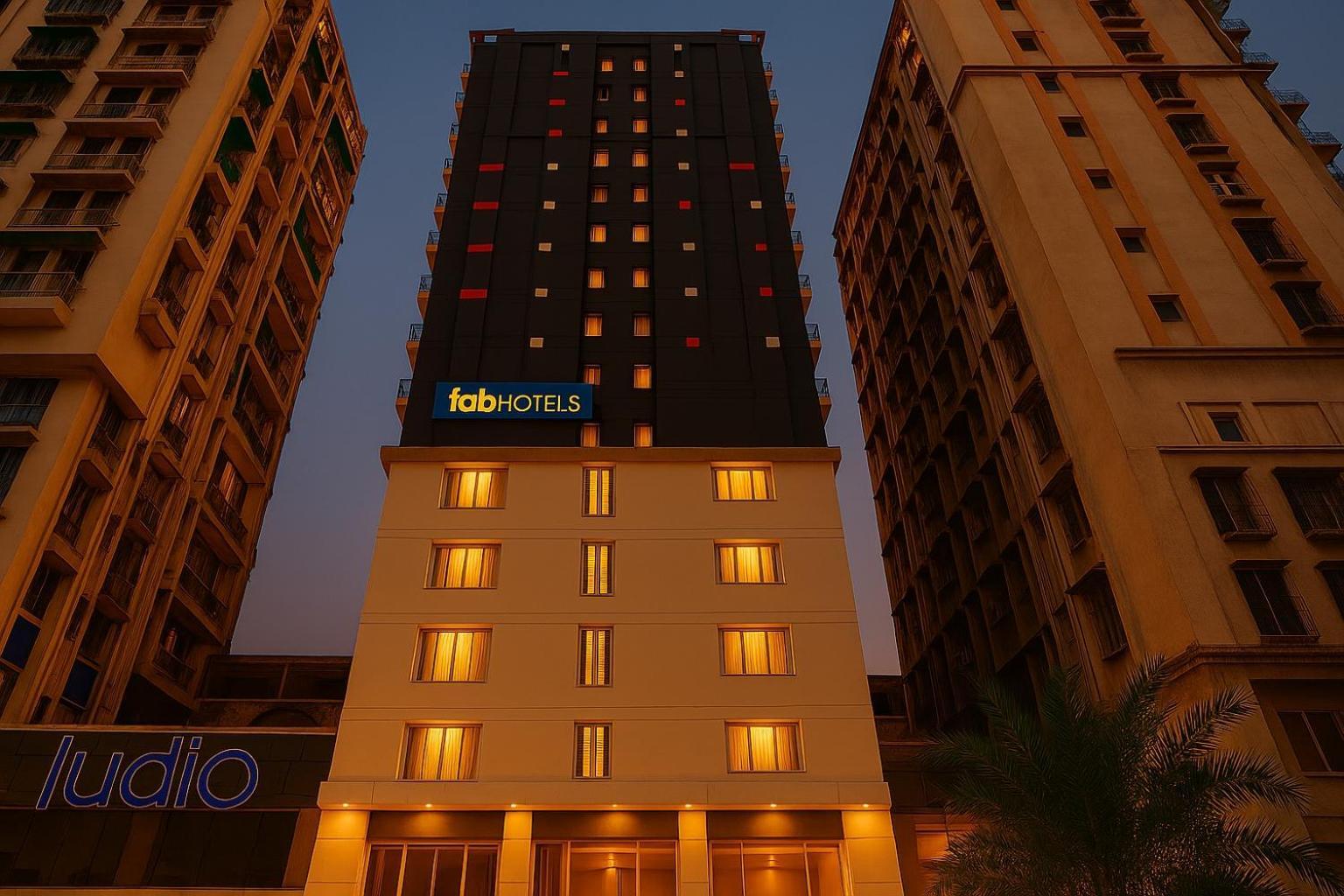 Fabhotel Prime Cloud 9 Ghaziabad Eksteriør billede
